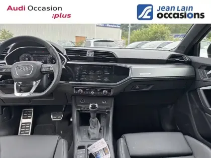 Photo 17 Audi Q3  35 TDI 150 ch S tronic 7