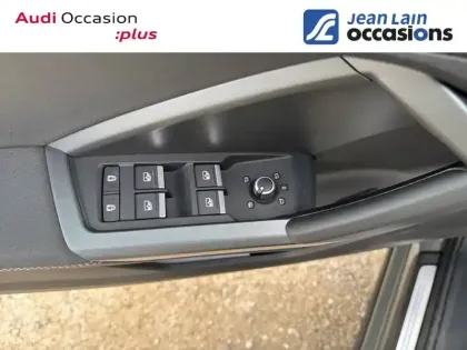 Photo 18 Audi Q3  35 TDI 150 ch S tronic 7