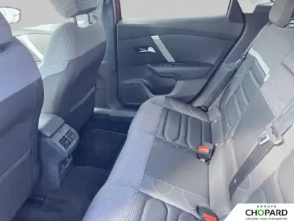 Photo 10 Citroën C4 e- 136 ch Automatique