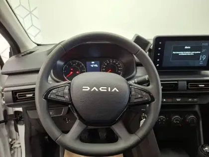 Photo 37 Dacia Sandero  TCe 90