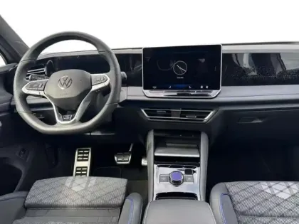 Photo 7 Volkswagen Tiguan NOUVEAU 2.0 TDI 150CH DSG7 R LINE
