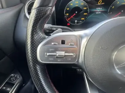 Photo 10 Mercedes GLA 200 AMG Line