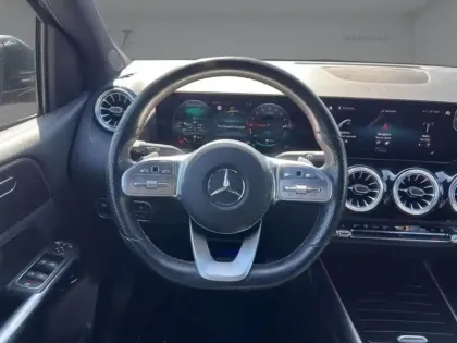 Photo 13 Mercedes Classe B 250 e AMG Line