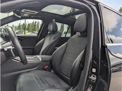 Photo 17 Mercedes GLC 300 e  Hybrid EQ 4MATIC