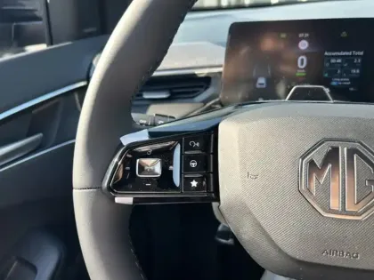 Photo 12 Mg Mg3 1.5L 195ch Hybrid+ Luxury
