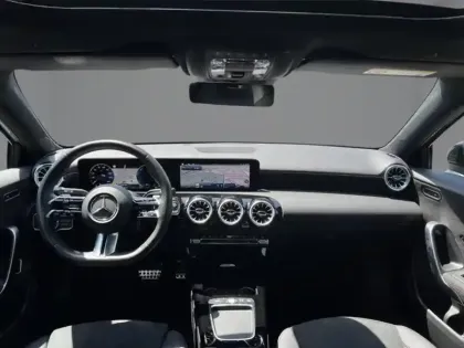 Photo 11 Mercedes Classe A 250 e Hybrid EQ AMG Line