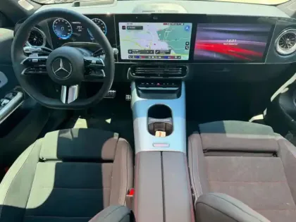 Photo 16 Mercedes CLA  250+ Shooting Brake avec t