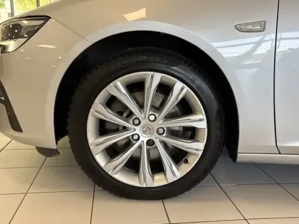 Photo 8 Opel Insignia Business Elegance Car Play Cam