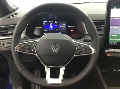 Photo 17 Renault Captur Nouveau E-Tech full hybrid 160 ch Techno