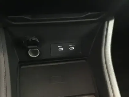 Photo 20 Renault Captur Nouveau E-Tech full hybrid 160 ch Techno