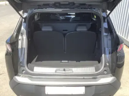 Photo 9 Peugeot 5008 Nouveau Hybrid 136 e-DCS6 Allure
