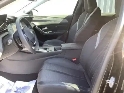 Photo 10 Peugeot 308 Hybrid 145 e-DCS6 Allure