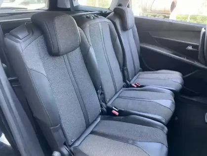 Photo 20 Peugeot 5008 II Puretech 130 S&S ALLURE BUSINESS