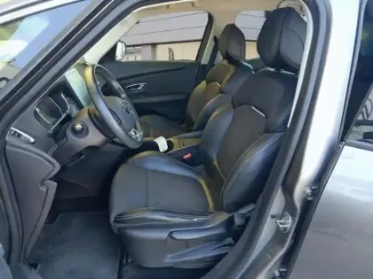 Photo 9 Renault Scenic  1.5 dCi 110ch energy Intens EDC