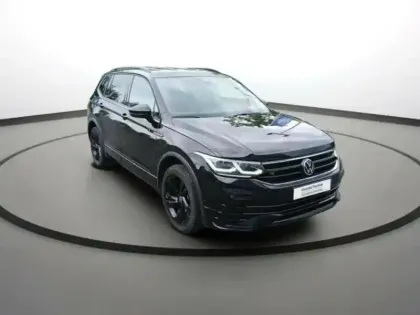 Photo 7 Volkswagen Tiguan  Allspace 2.0 TDI 150ch R-Line DSG7
