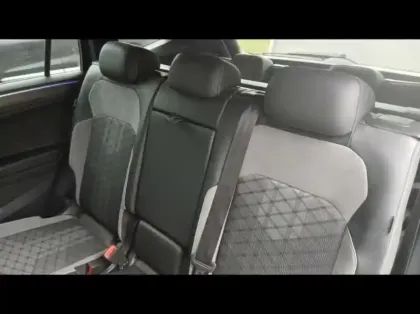 Photo 10 Volkswagen Tiguan  Allspace 2.0 TDI 150ch R-Line DSG7