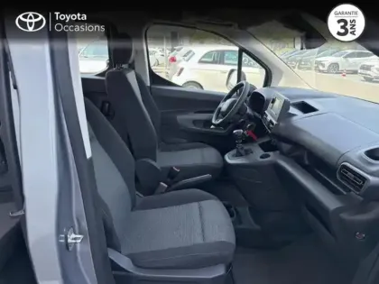 Photo 20 Toyota Proace  CITY Verso Medium 1.2 110 VVT-i Dynamic RC23