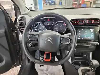 Photo 9 Citroën C3 Aircross  PureTech 110ch S&S Shine E6.d