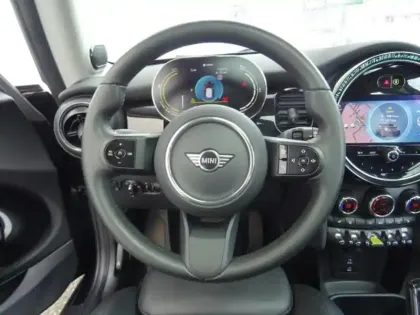 Photo 7 Mini Mini  Cooper SE 184ch Edition Premium Plus BVA 5CV