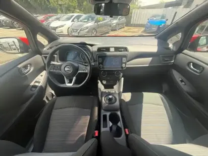 Photo 8 Nissan Leaf  150ch 40kWh Acenta 22