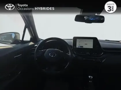 Photo 8 Toyota C-HR  1.8 Hybride 122ch Design E-CVT