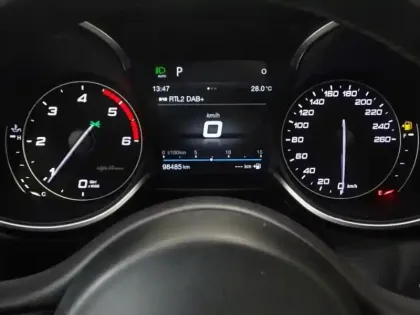 Photo 8 Alfa Romeo Stelvio  2.2 Diesel 210ch Executive Q4 AT8 MY19