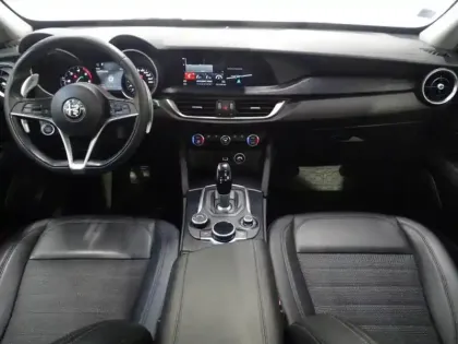 Photo 9 Alfa Romeo Stelvio  2.2 Diesel 210ch Executive Q4 AT8 MY19