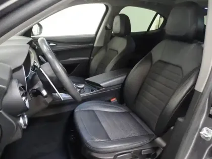 Photo 10 Alfa Romeo Stelvio  2.2 Diesel 210ch Executive Q4 AT8 MY19