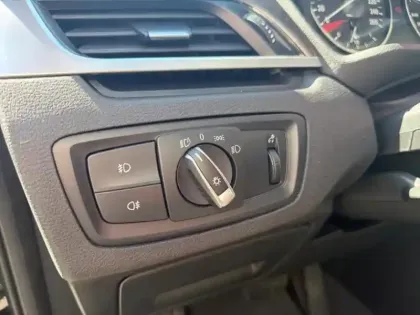 Photo 11 BMW X1  sDrive18iA 140ch Lounge DKG7