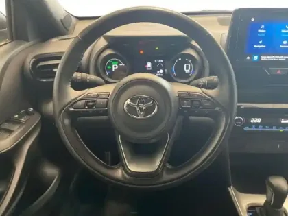 Photo 14 Toyota Yaris  Cross 116h Design MY22