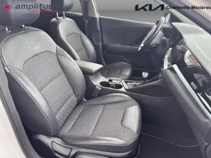 Photo 10 Kia Niro  1.6 GDi 105ch ISG + Plug-In 60.5ch Design DCT6 5cv