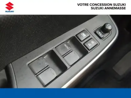 Photo 12 Suzuki Swift  1.2 Dualjet Hybrid 83ch Pack AllGrip