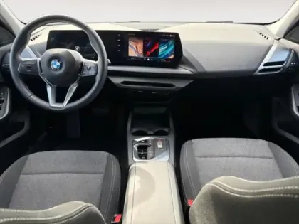 Photo 9 BMW Serie 1 Série 1 116A 122ch M Sport Design DKG7