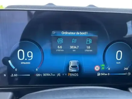 Photo 11 Ford Puma  1.0 EcoBoost Hybrid 125ch ST-Line  S&S Powershift