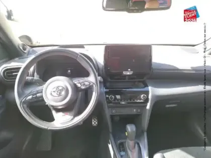 Photo 14 Toyota Yaris  Cross 116h GR Sport MY22 Siege chauf GPS Camera