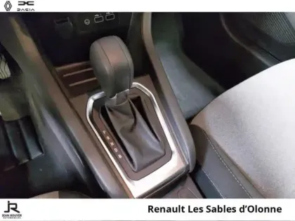 Photo 5 Renault Clio  1.6 E-Tech 145ch full hybrid Evolution - 24