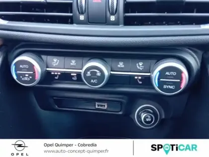 Photo 14 Alfa Romeo Giulia  2.2 JTD 190ch Sprint AT8 MY20