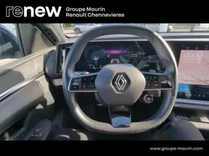 Photo 13 Renault Megane  E-Tech Electric EV60 220ch Techno super charge -C