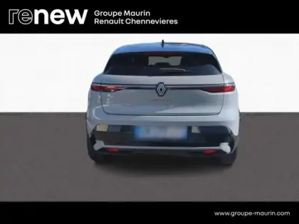 Photo 5 Renault Megane  E-Tech Electric EV60 220ch Techno super charge -C