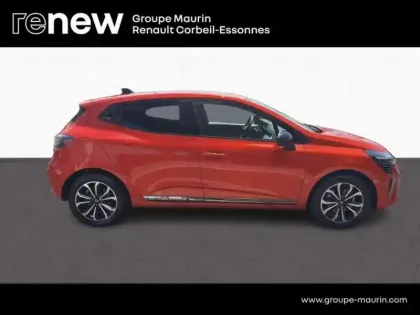 Photo 5 Renault Clio  1.6 E-Tech 145ch full hybrid Techno - 24