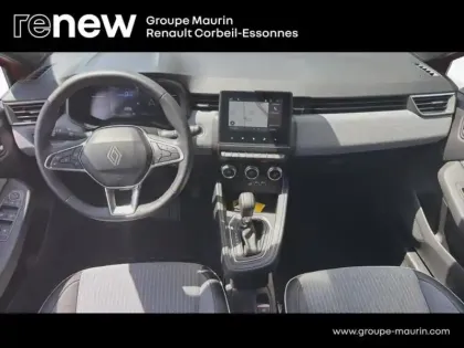 Photo 12 Renault Clio  1.6 E-Tech 145ch full hybrid Techno - 24