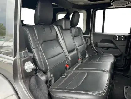 Photo 13 Jeep Wrangler  Unlimited 2.0 T 380ch 4xe 80th Anniversary Command-Trac
