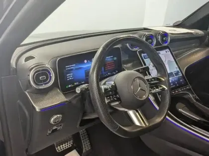 Photo 26 Mercedes GLC  300 e Hybrid 313ch AMG Line 4Matic 9G-Tronic