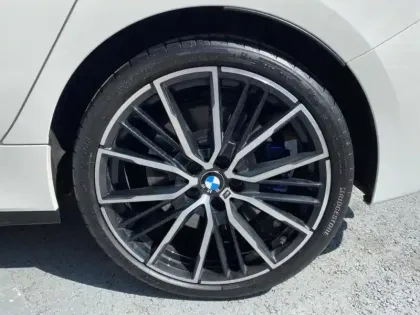 Photo 8 BMW Serie 1 Série 1 M135iA xDrive 306ch