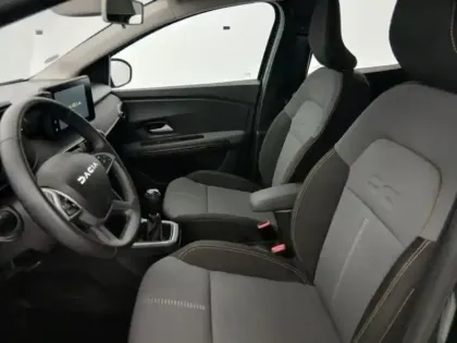 Photo 13 Dacia Sandero  1.0 ECO-G 100ch Stepway Extreme