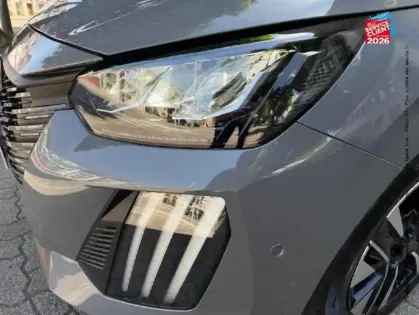 Photo 12 Peugeot 208  1.2 PureTech 100ch S&S Allure