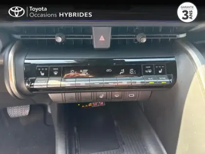 Photo 14 Toyota C-HR  2.0 Hybride 200ch Collection NG23