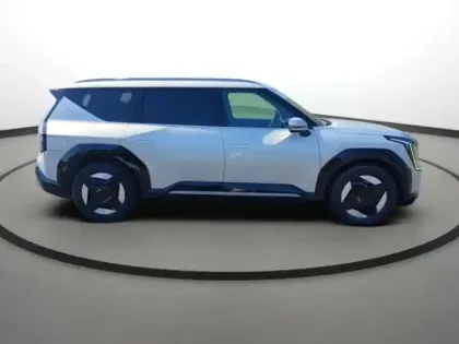 Photo 6 Kia Ev9  204ch 99,8kWh Earth 2WD