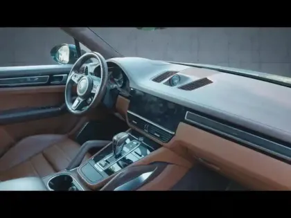 Photo 11 Porsche Cayenne  4.0 V8 680ch Turbo S E-Hybrid