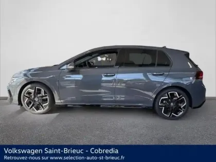 Photo 16 Volkswagen Golf  1.5 eTSI EVO2 150ch R-Line Edition DSG7